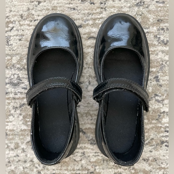 Dr. Doc Martens Maccy Mary Jane Black Patent Strap Shoes Girls Size 2 - Picture 5 of 9
